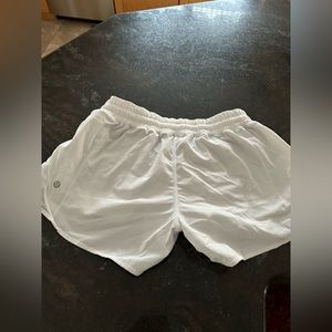 Lululemon White Hotty Hot Lined Short